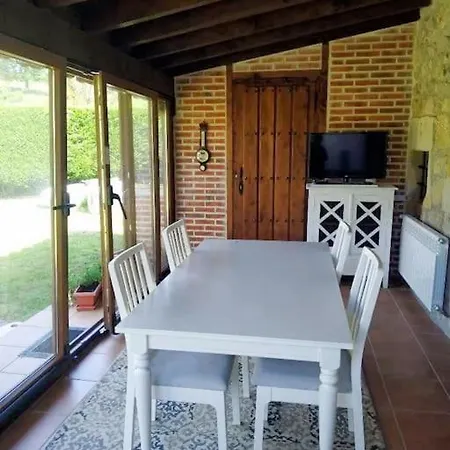 Apartment La Magnolia Cerca De Comillas Y Playas La Virgen